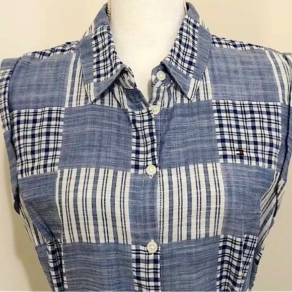TOMMY HILFIGER
Sleeveless Patchwork Shirtdress, size 12. Great for 4th of July! - Picture 7 of 11